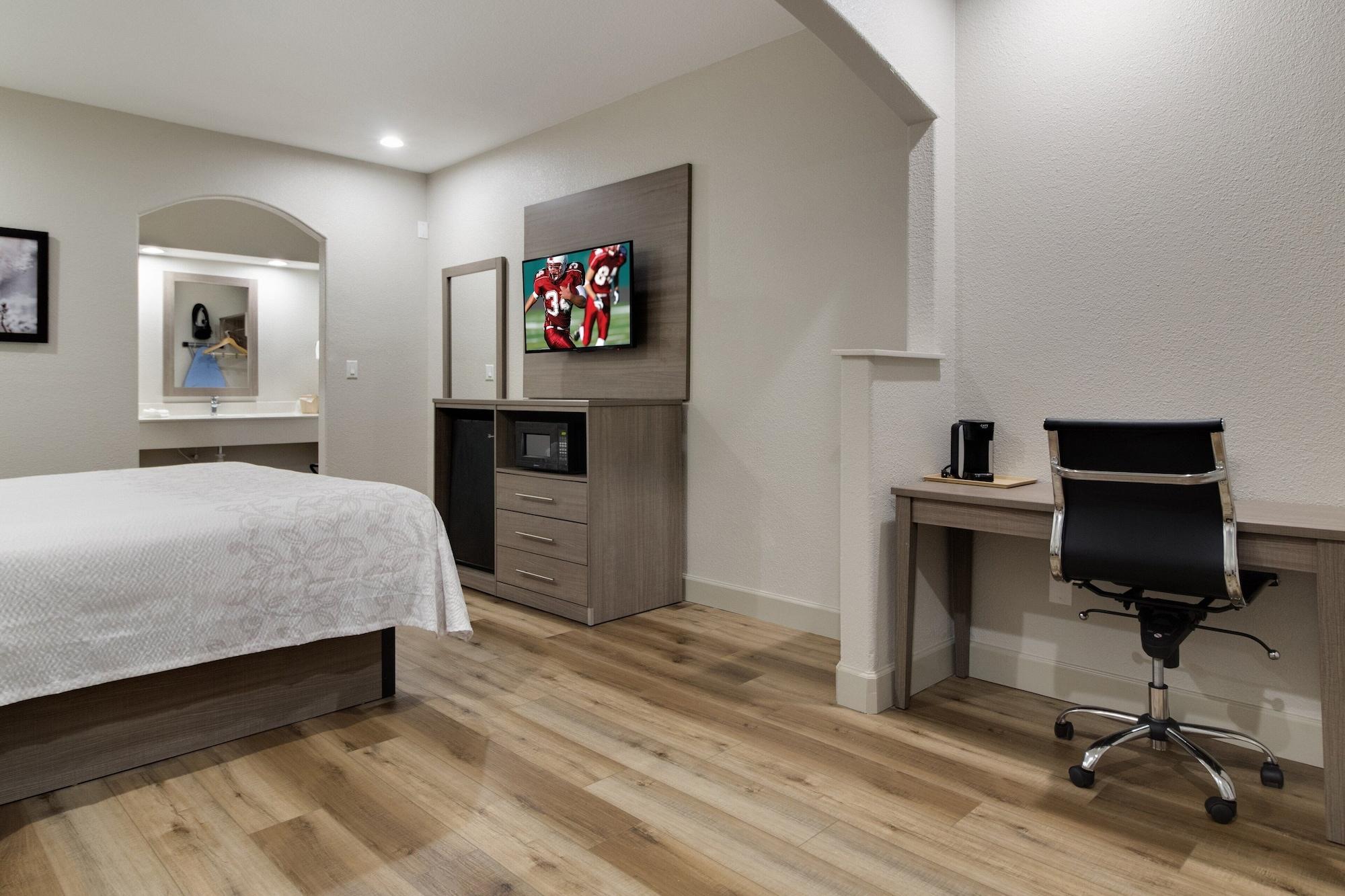 Red Roof Inn Plus + Galveston - Beachfront Ngoại thất bức ảnh
