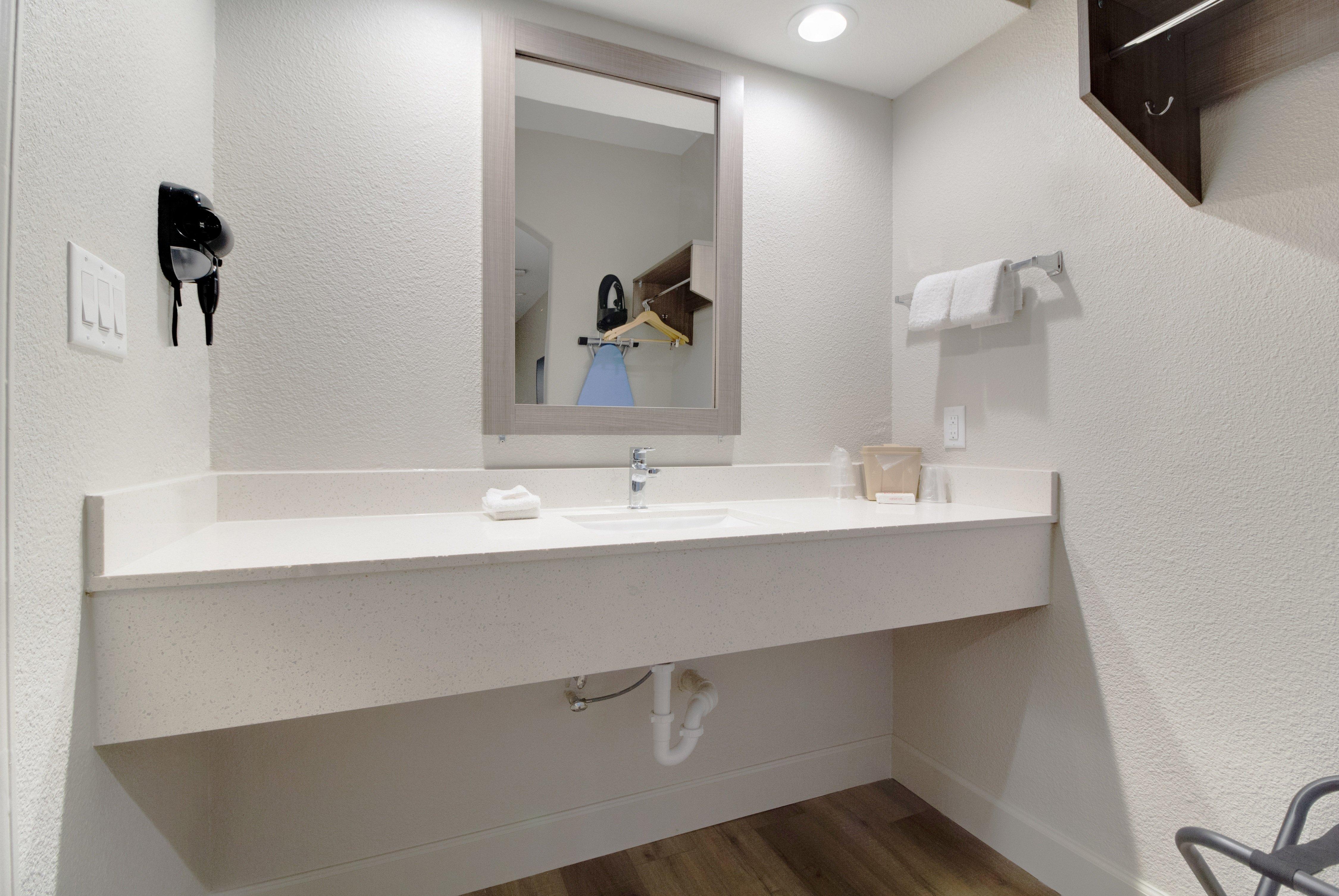 Red Roof Inn Plus + Galveston - Beachfront Ngoại thất bức ảnh