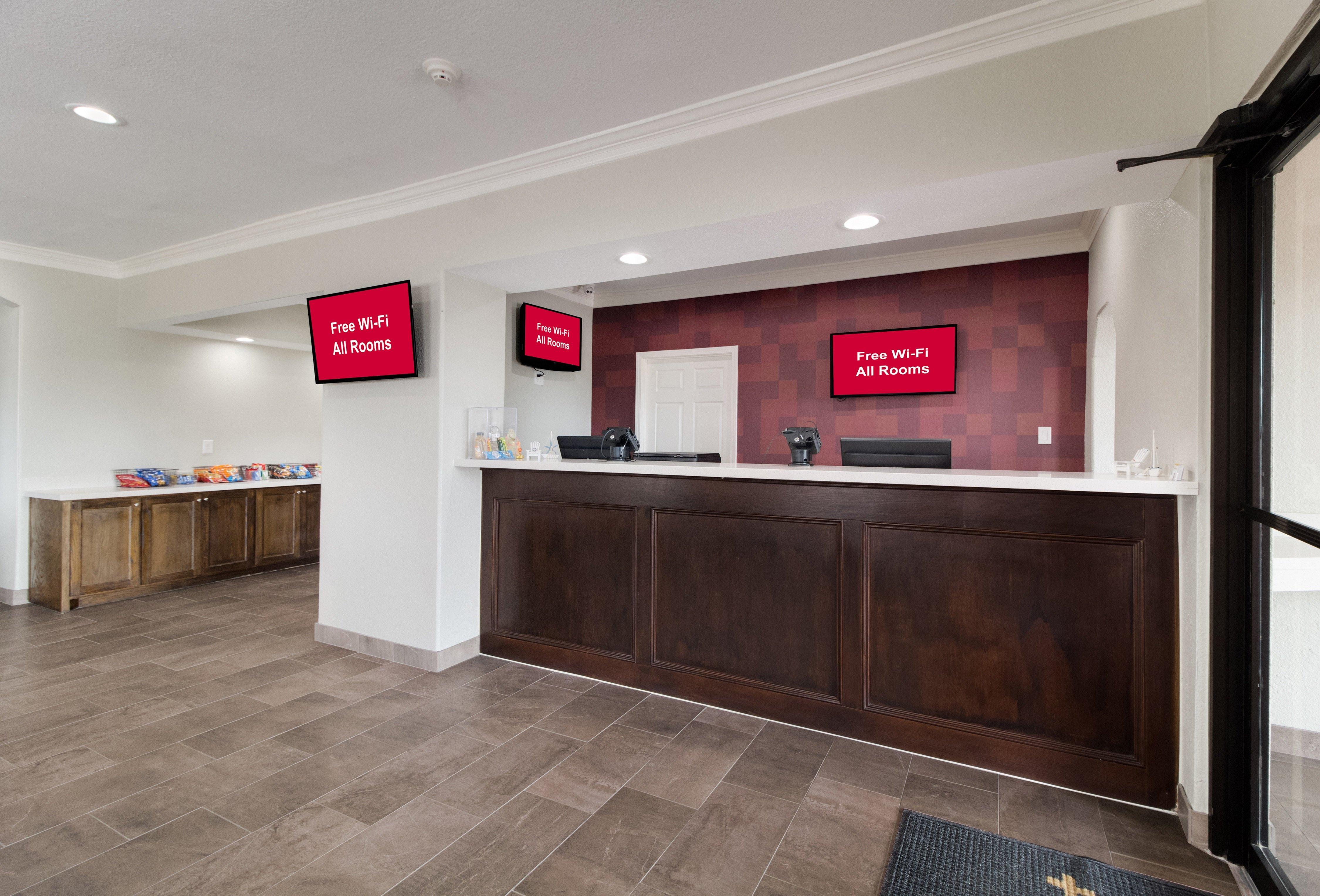 Red Roof Inn Plus + Galveston - Beachfront Ngoại thất bức ảnh