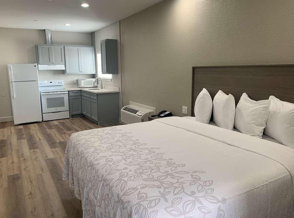 Red Roof Inn Plus + Galveston - Beachfront Phòng bức ảnh