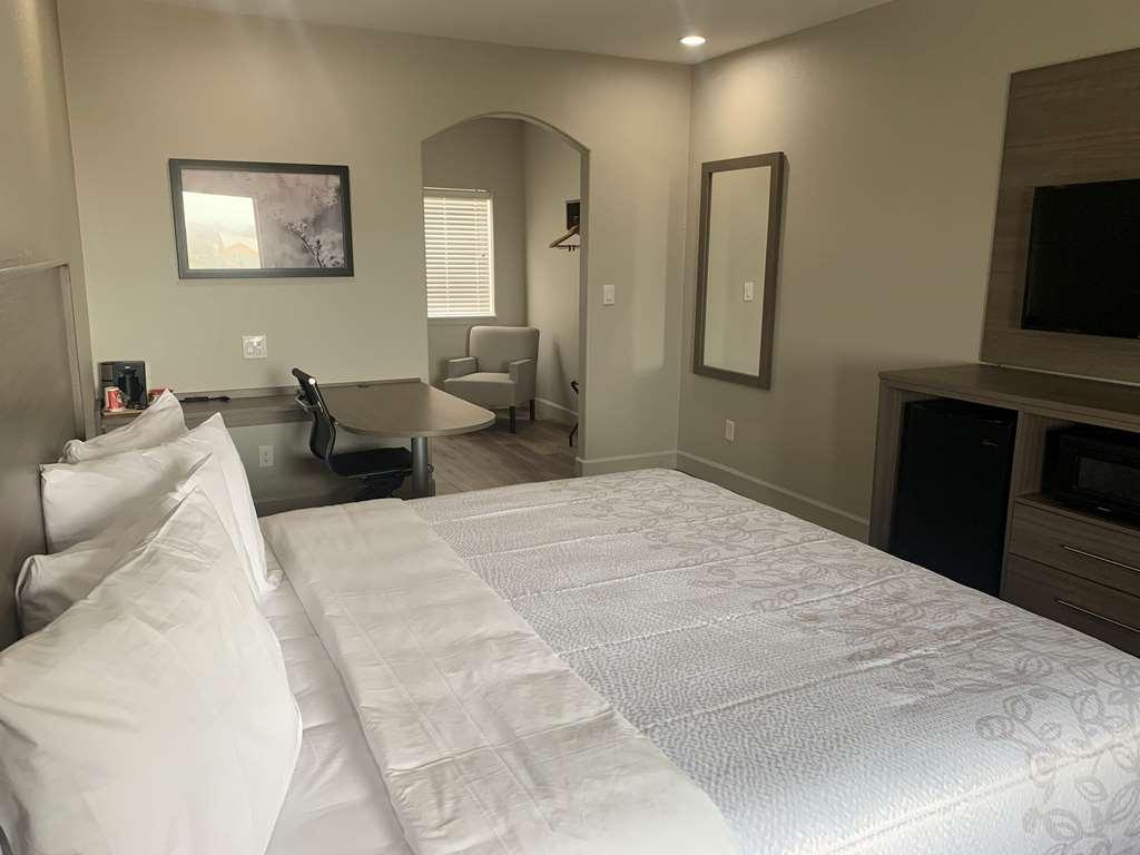 Red Roof Inn Plus + Galveston - Beachfront Phòng bức ảnh